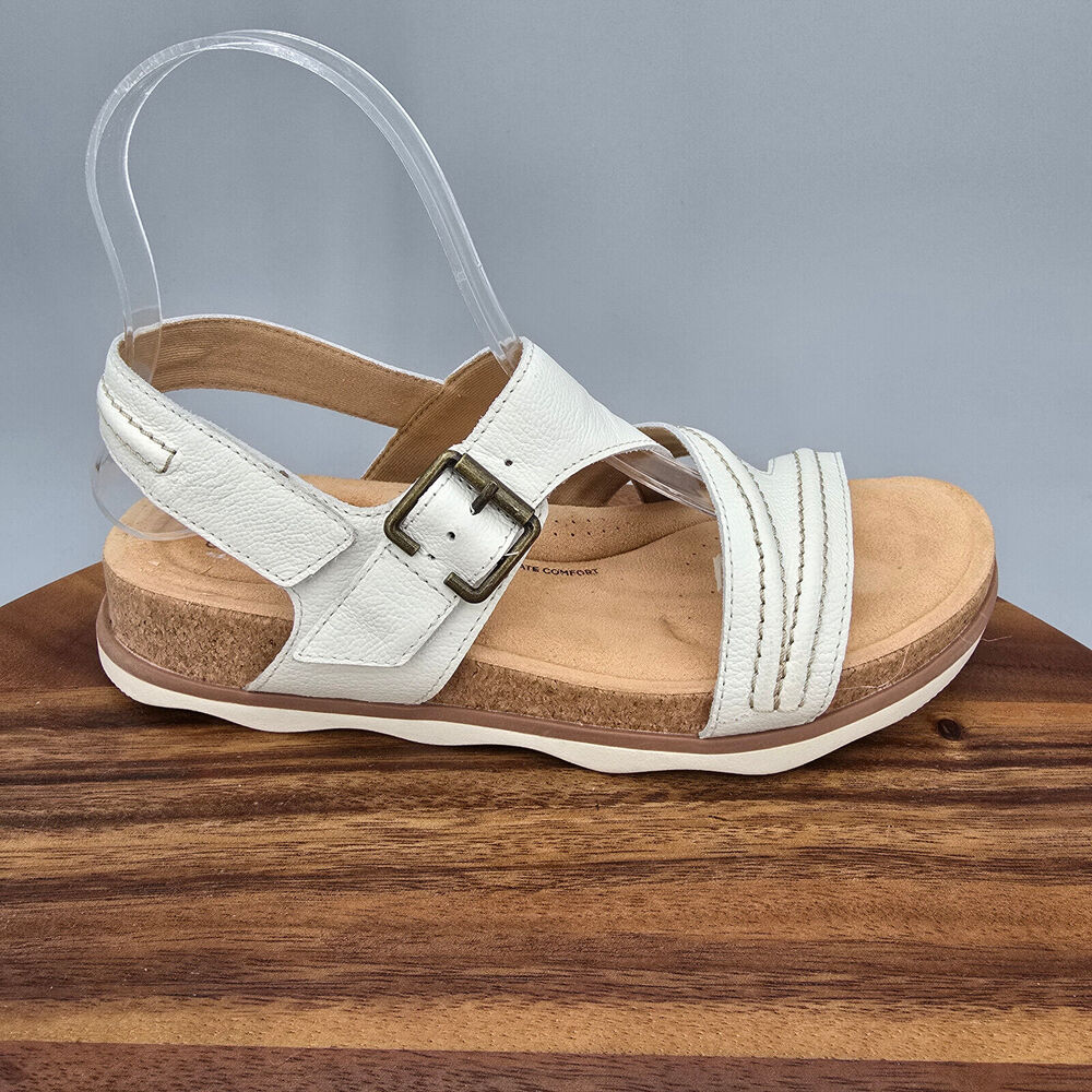 Clarks Sandals Women's 7.5 M White Leather Brynn Step Strappy Adjustable Comfort